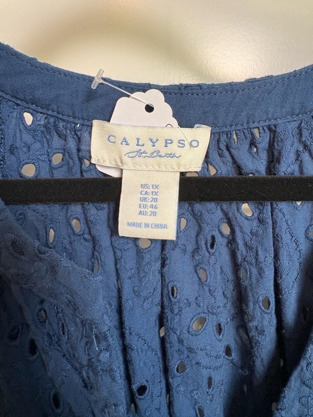 Calypso St. Barth Blue Eyelet Button Peasant Blouse (1X) - Picture 4 of 4